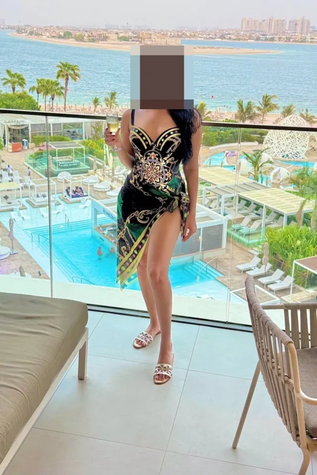 597 Exclusive South Indian Air hostess Dubai Escort — Dubai Escort